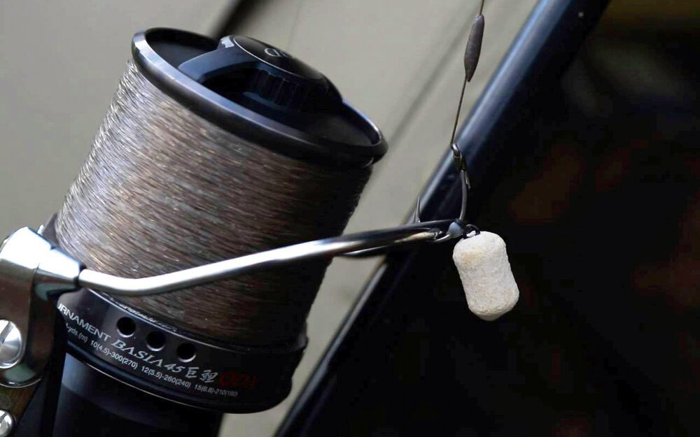 I was happy with two of the zones I was fishing from the off, but I’d made a conscious decision to leave one rod against the bivvy, just in case I saw anything stick its nose out, which I did – it was then just a case of clipping a bag on and out it could go