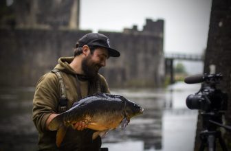 In session with Tom Jehu at Caerphilly Castle