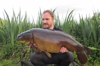 20lb 12oz leather and 21lb 10oz mirror. Brace of 20s caught from Carpvale doubles Malton Yorkshire